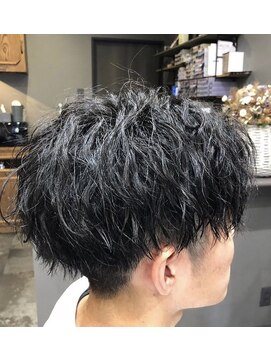 ヘアリビングアローネ(Hair Living Allone) ツイストスパイラルパーマ