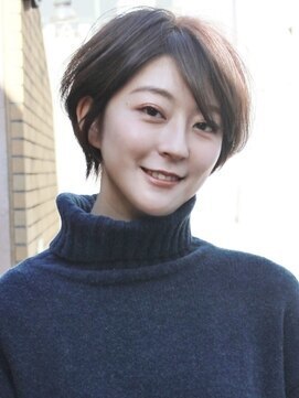 ロビー 表参道(ROBBY) 耳掛けショート／大人ショート／表参道／30代40代50代