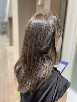 ヘアデザイン アニー(Hair Design Annie) 透明感のあるシアカラー