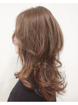 ゼルアヴェダ イオンモール与野(ZELE AVEDA) ロングレイヤー