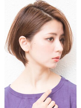 モニカ 西宮北口(Monica) 前下がりボブ・  内巻きワンカール・  ボブショート・暗髪