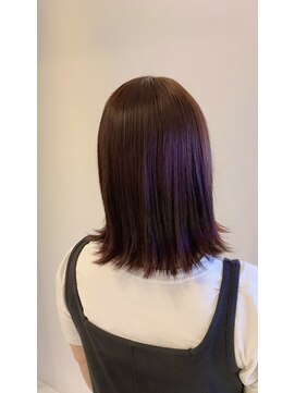 アリーズ シブヤ(ALLYS shibuya) ブリーチなしのレッドピンクロブ