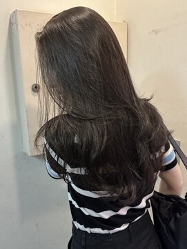 キャンバス バイ ネオリーブ 横浜西口(Canvas by neo.) 色気ロングレイヤーカット ダークアッシュ グレージュ 横浜