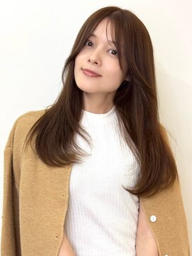 ユーフォリア 銀座(Euphoria) マロンベージュ 小顔カット 透明感レイヤーロング 艶カラー