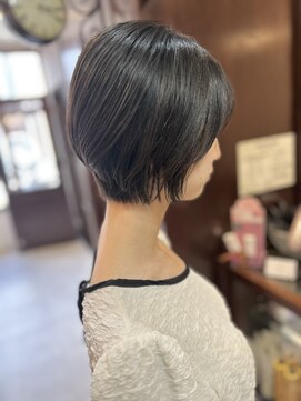 アイズウェスト(I's WEST) ショートBob