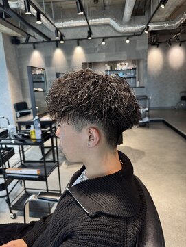 スタッド 松戸(stud. Men‘s) ショートツイストスパイラルパーマ
