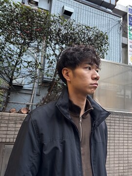 スタジオフォーエイチ(STUDIO 4H) メンズパーマ