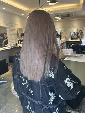 スノッブ HAIR SNOB 大人女子のためのブリーチカラー