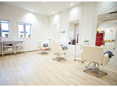 HAIR　SPA　AMANNA　豊岡店【ヘア　スパ　アマンナ】