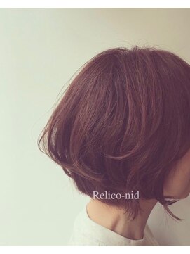 レリコ ニド(Relico-nid) 髪質改善20代30代40代大人エアリーショート×ナチュラルベージュ