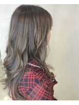 ヘアーアンドメイク ドレス(DRESS)&nbsp;ハイライト透明感カラー