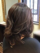 ロイヤルフラッシュ(royal flush) くびれミディアムパーマスタイル★【royal flush小山】