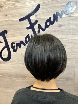 コン(KON) 時短スタイリングショートボブ