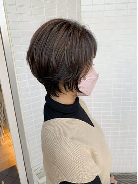 オーシャン(Ocean) [OCEAN Hair&Life藤原純] 白髪ぼかしハイライトくびれショート☆