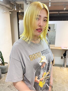 ソイ 下北沢(soi) 【Yellow roots】切りっぱなしロブ_レイヤーカット_ルーツカラー
