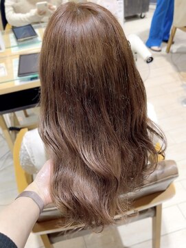 プラグ バイ ネオリーブ(plug by neolive) 大人ガーリー/チョコレート×髪質改善 [髪質改善/縮毛矯正]韓国T