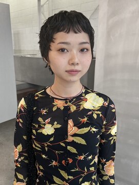 カシェ ホリエ(CACHE HORIE) ウルフカット / レイヤースタイル / ベリーショート