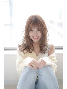 クシュ 所沢西口プロぺ通り(kusyu... ) イメチェンホワイトブロンド外ハネボブ美髪ワイドバング韓国黒髪