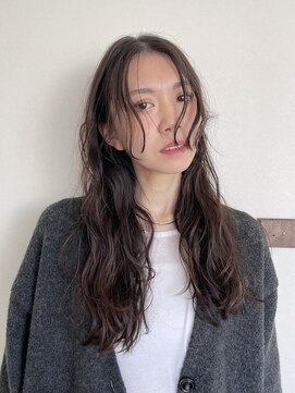 ムク(Muku) ゆるふわロングパーマ