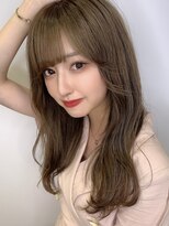 プラチナ(PLATINA) 薄め前髪ベージュレイヤーカットハッシュカットサイドバング
