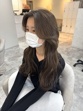 ベル(Velle) 大人っぽロングヘア