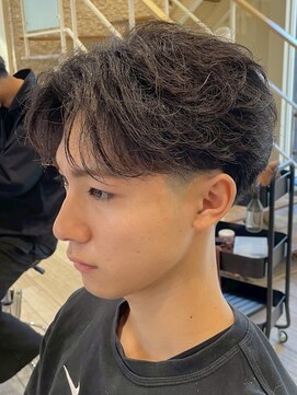 クラップス 横須賀中央店(CLAPS) 横須賀中央メンズカットメンズパーマフェザーパーマツイスパ