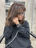 オルカ(ORCA) 海外レイヤーレイヤーカットダークブルーニュアンスウルフ