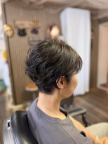 魔女の手仕事&nbsp;魔女の手仕事◇ふんわり立体感の大人の似合わせショート