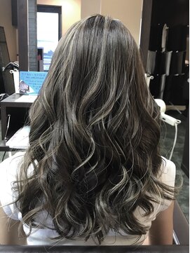 ヒスヘアー クリエイティブスペース(hys hair creative space by lauto) ナチュラルハイライトグレージュ