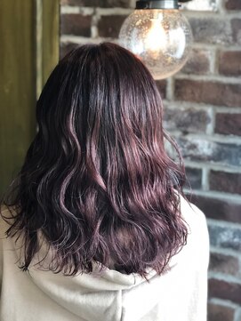 エイミー(Aimee) Aimee 町田ラベンダーアッシュ×ゆるふわ波巻き