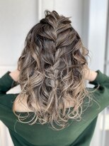 アールヘア(ar hair)&nbsp;エアタッチバレイヤージュ　アッシュベージュ