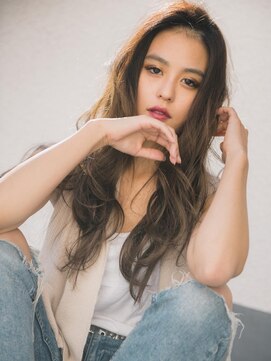 マーブルトウキョウネオリーブ(marbles tokyo neolive) 《MARBLES三軒茶屋》☆センターパート×フェザーロング☆