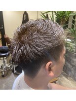 ヘアサロン シェフ(Chef)&nbsp;ツートンカラーmen'sショートスタイル