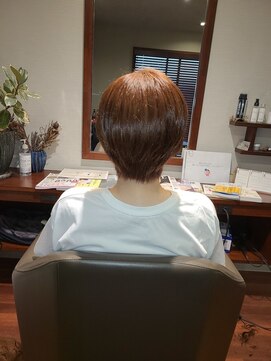 シー 東橋良店(She) ショート カラー 30代、40代、50代