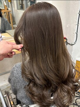 ウィークエンド(WEEKEND) オリーブグレージュ【カット＋Wカラー＋トリートメント13800円】