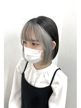 ウーパー(UPA) フェイスフレーミング×ホワイトシルバー