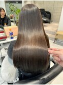 夏のヘアアレンジオリーブベージュデザインカラーウェットヘア