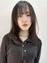 サクラ オモテサンドウ(SAKURA)&nbsp;ワンカールで決まるロングレイヤー×ぱっつん前髪　表参道美容院