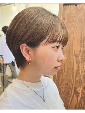 スーク(souq.) 耳かけショートボブ　(村中)