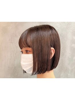 毛先の広がりが気になる方でも、髪質改善トリートメントでまとまりとツヤのある質感に＊(太白区/ショート)