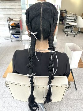 ヘアー アレス(hair ales) タイトツインアレンジ　リボンアレンジ