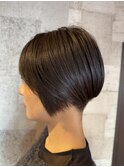 刈り上げショートボブ
