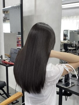 リヴ(LIV) 美髪矯正/縮毛矯正/髪質改善