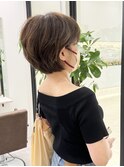 「evri」癖毛を活かした髪型　丸みショートボブ　ショート
