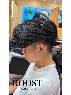 ルースト 原宿店(ROOST) センターパート/ニュアンスパーマ/フェザーパーマ/原宿