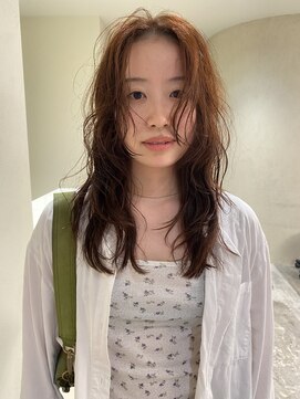 ルノ(RUNO) ミディアム・ロングパーマ/コテ巻き風/ゆるめ/韓国風/20代/30代