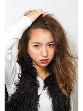 レパーン(Lepa) 大人可愛いオフェロレイヤースタイル