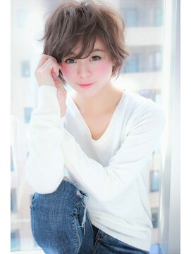 シーラス バイクラウドゼロ(Cirrus by Cloud zero) ベージュ小顔ノーパートスタイル【Cirrus by Cloud zero】