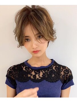 ローラン(ROULAND) ワンサイドショート20代30代40代