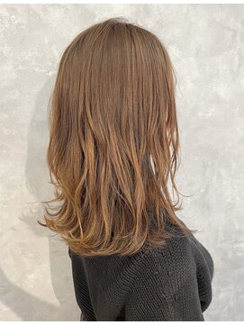 タロ(talo) 切りっぱなし×ベージュカラー